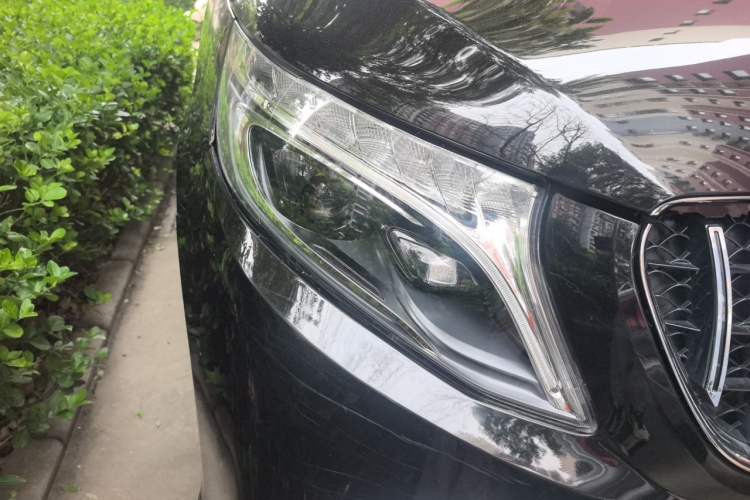 Used Mercedes-Benz Vito 2018 2.0T Elite Version 7 Seats China V Emission Standard Right Front Headlight