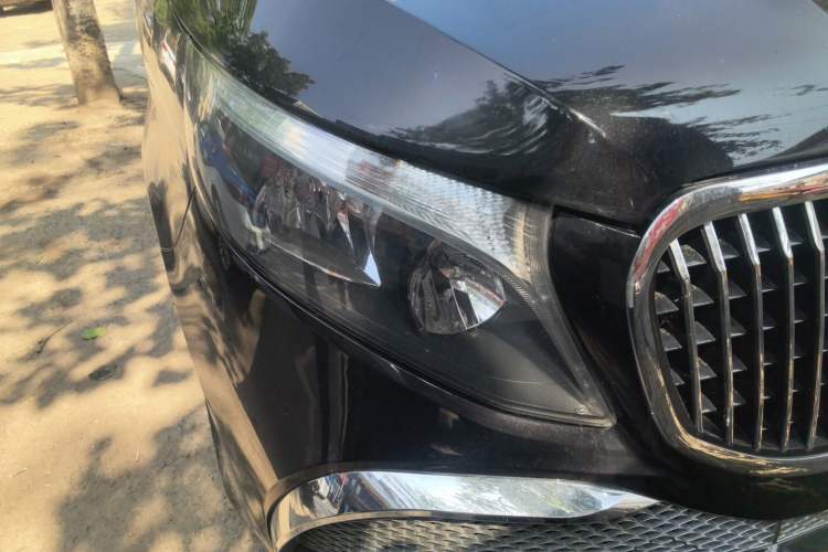 Used Mercedes-Benz Vito 2018 2.0T Business Version China VI Emission Standard Right Front Headlight