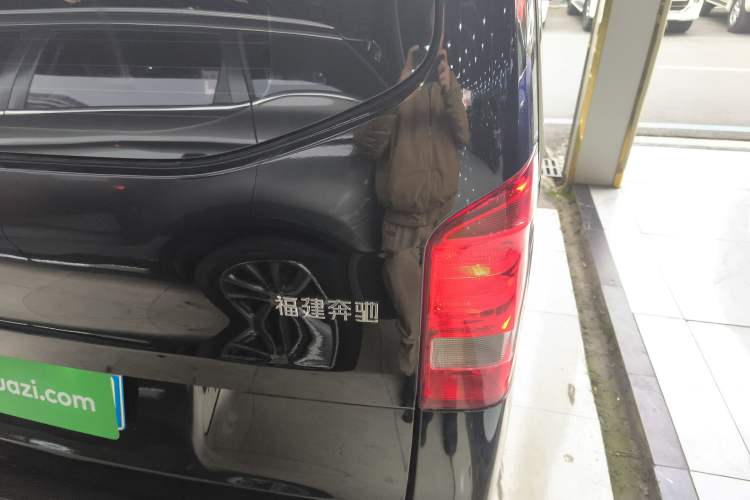 Used Mercedes-Benz Vito 2018 2.0T Business Version China V Emission Standard Right Rear Taillight