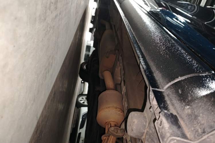 Used Mercedes-Benz Vito 2018 2.0T Business Version China VI Emission Standard Right Side Sill