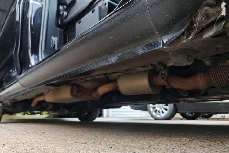 Used Mercedes-Benz Vito 2018 2.0T Business Version China V Emission Standard Right Side Sill