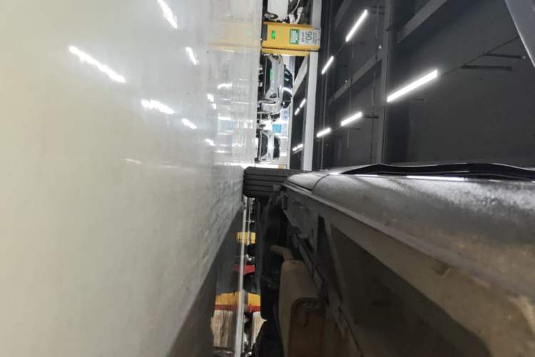 Used Mercedes-Benz Vito 2018 2.0T Business Version China V Emission Standard Right Side Sill