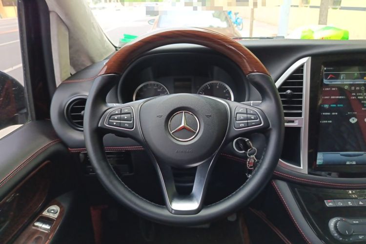 Used Mercedes-Benz Vito  Steering Wheel