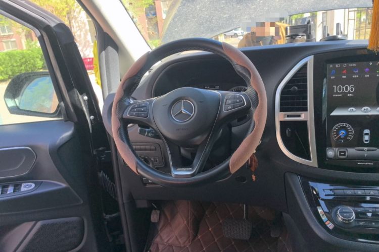 Used Mercedes-Benz Vito 2018 2.0T Business Version China V Emission Standard Steering Wheel