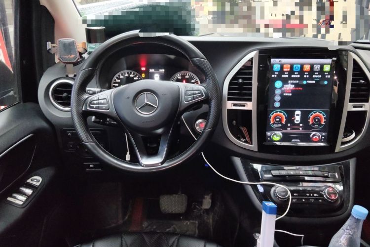 Used Mercedes-Benz Vito 2018 2.0T Business Version China V Emission Standard Steering Wheel