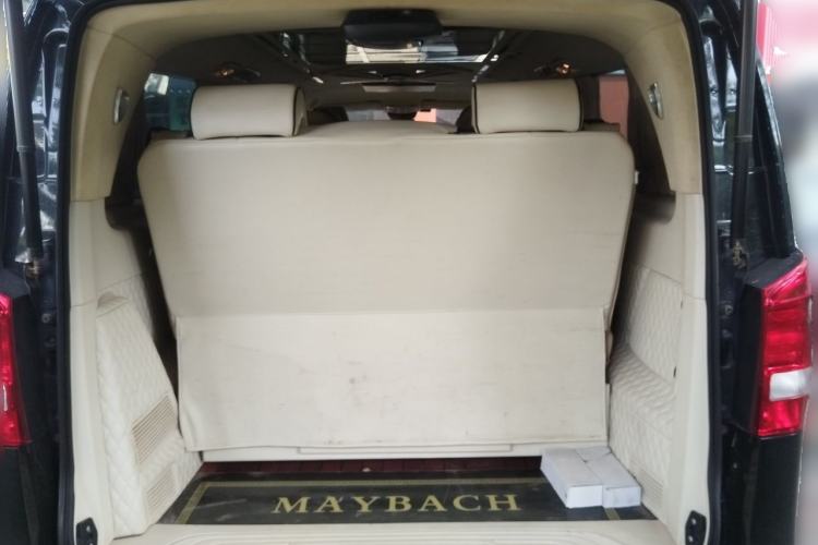 Used Mercedes-Benz Vito 2018 2.0T Elite Version 7 Seats China VI Emission Standard Trunk