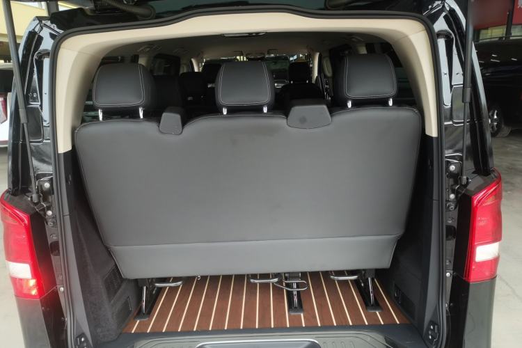 Used Mercedes-Benz Vito 2018 2.0T Business Version China VI Emission Standard Trunk