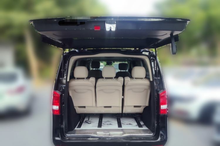 Used Mercedes-Benz Vito 2018 2.0T Business Version China V Emission Standard Trunk