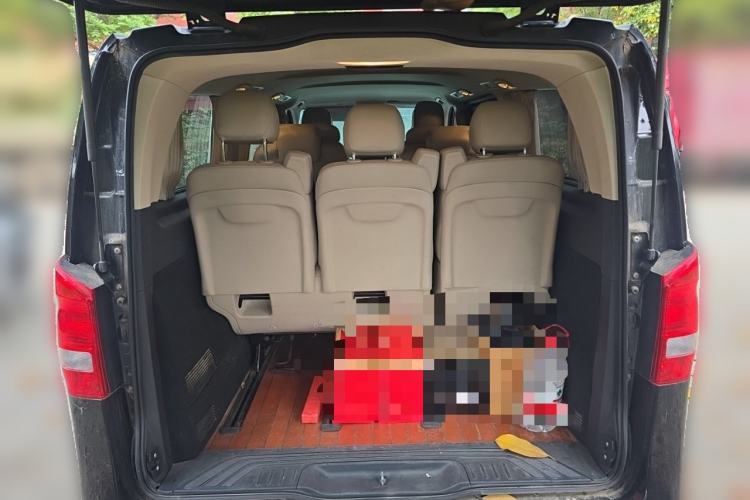 Used Mercedes-Benz Vito 2018 2.0T Business Version China VI Emission Standard Trunk