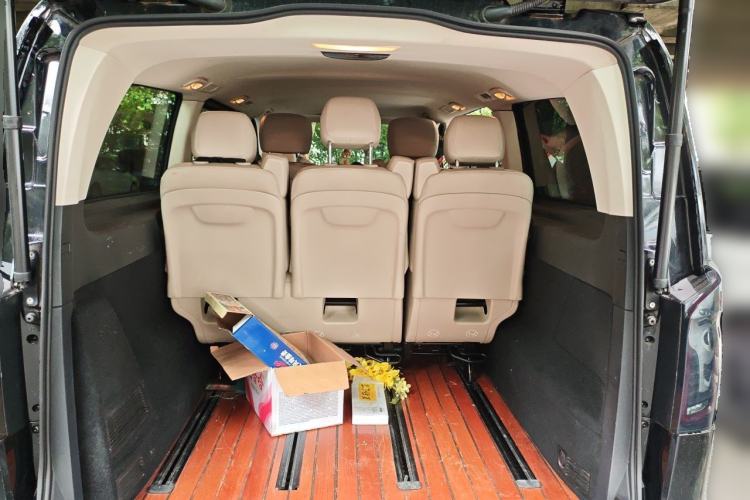 Used Mercedes-Benz Vito 2018 2.0T Business Version China VI Emission Standard Trunk