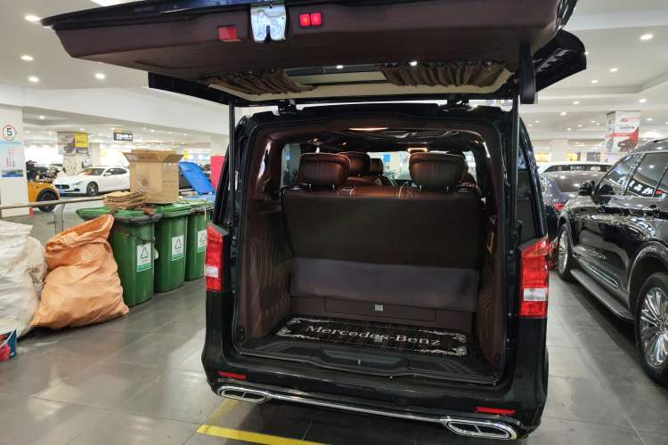 Used Mercedes-Benz Vito 2018 2.0T Business Version China VI Emission Standard Trunk