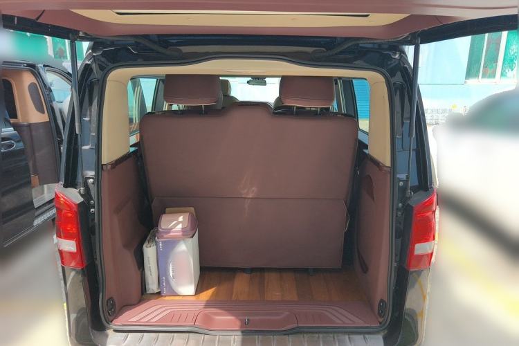 Used Mercedes-Benz Vito 2018 2.0T Business Version China V Emission Standard Trunk
