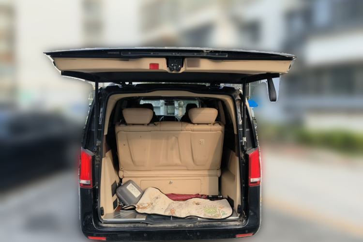 Used Mercedes-Benz Vito 2018 2.0T Business Version China VI Emission Standard Trunk