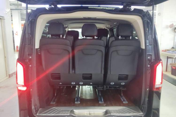 Used Mercedes-Benz Vito 2018 2.0T Business Version China V Emission Standard Trunk