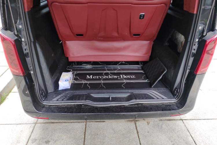 Used Mercedes-Benz Vito 2018 2.0T Business Version China V Emission Standard Trunk