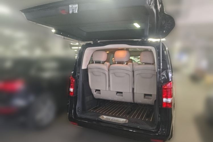 Used Mercedes-Benz Vito 2018 2.0T Elite Version 7 Seats China V Emission Standard Trunk
