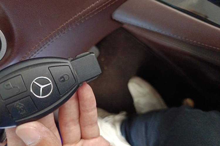 Used Mercedes-Benz Vito  Vehicle Key
