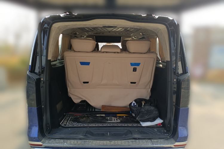 Used Mercedes-Benz Vito 2018 2.0T Business Version China VI Emission Standard Trunk