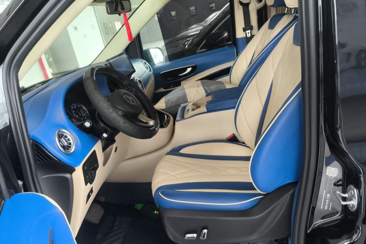 Used Mercedes-Benz Vito 2018 2.0T Business Version China VI Emission Standard Left Front Seat