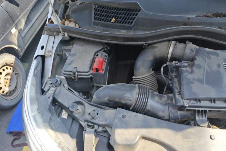 Used Mercedes-Benz Vito  Engine Bay Right