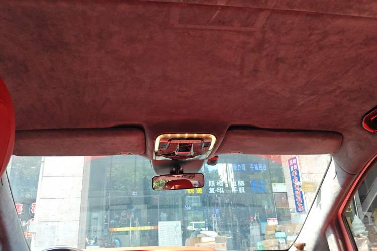 Used Mercedes-Benz Vito  Headliner