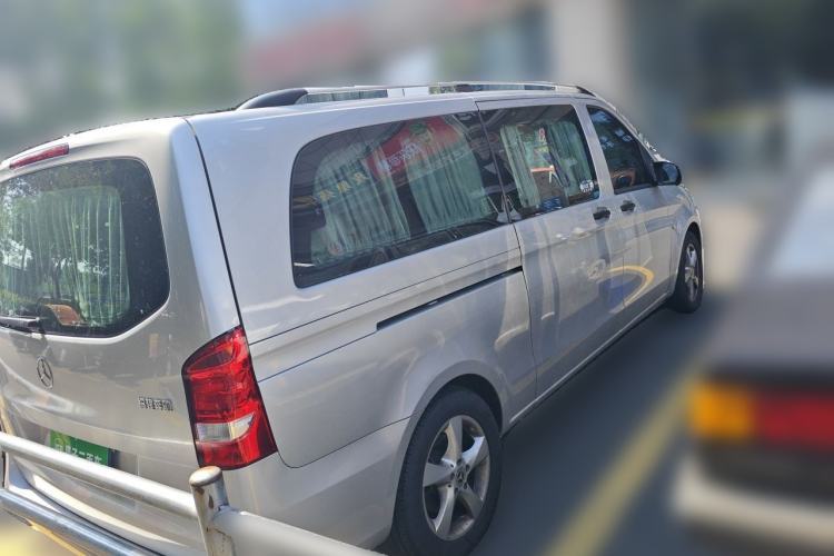 Used Mercedes-Benz Vito  Rear Right 45 Deg