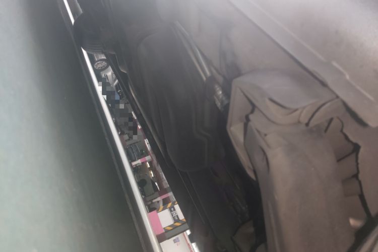 Used Mercedes-Benz Vito 2018 2.0T Business Version China V Emission Standard Chassis Rear Left