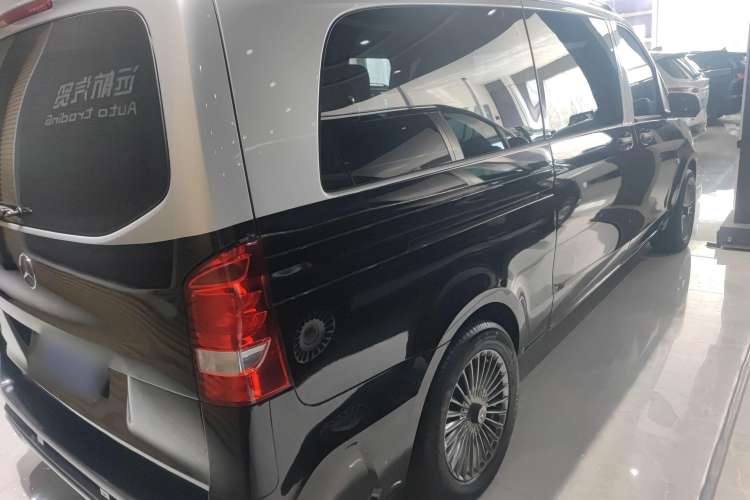 Used Mercedes-Benz Vito 2018 2.0T Business Version China VI Emission Standard Exterior 3