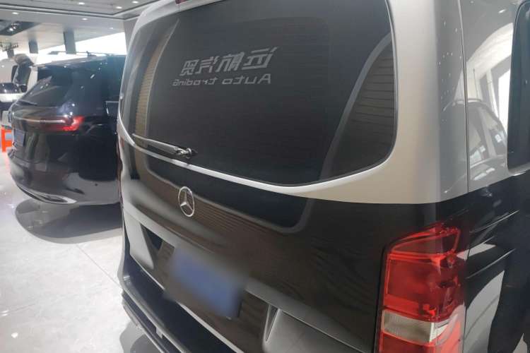 Used Mercedes-Benz Vito 2018 2.0T Business Version China VI Emission Standard Exterior 4