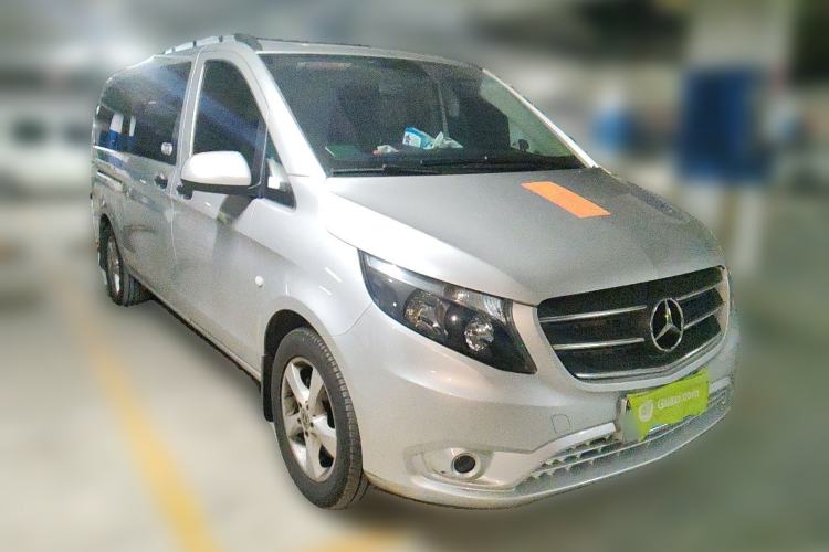 Used Mercedes-Benz Vito 2018 2.0T Elite Version 7 Seats China VI Emission Standard Front Right 45 Deg