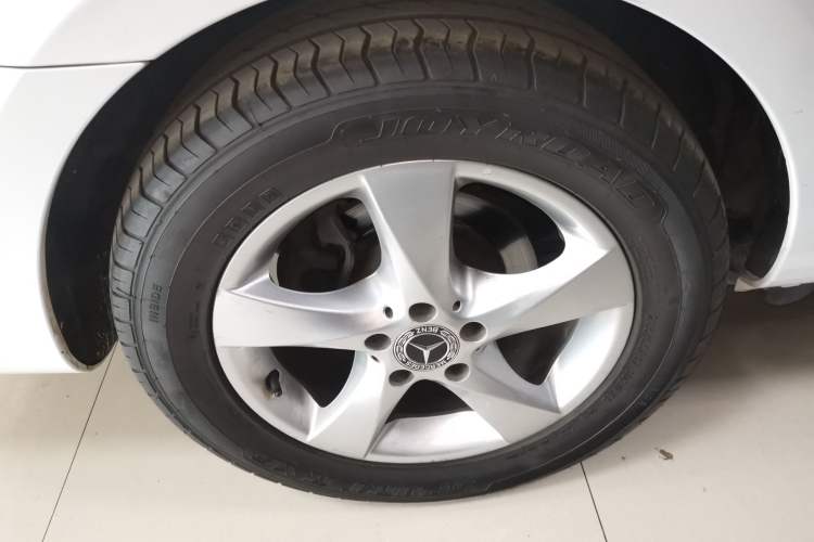 Used Mercedes-Benz Vito 2018 2.0T Business Version China VI Emission Standard Exterior 4