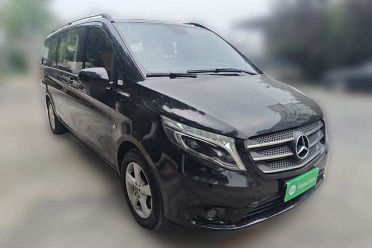 Used Mercedes-Benz Vito  Front Right 45 Deg