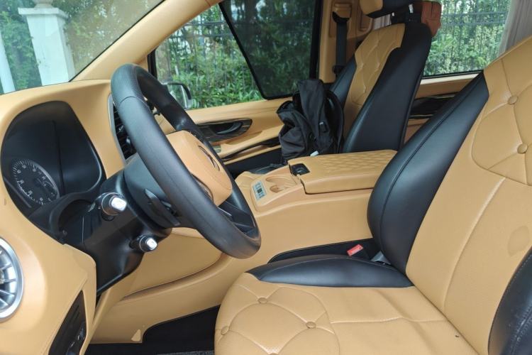 Used Mercedes-Benz Vito  Left Front Seat