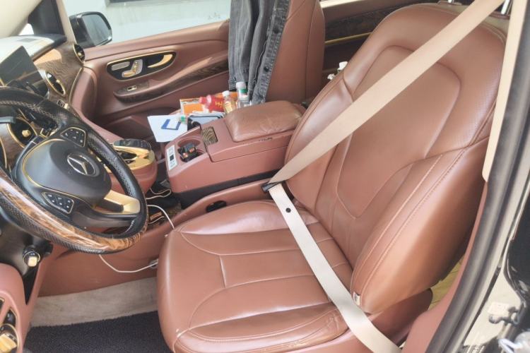Used Mercedes-Benz Vito  Left Front Seat