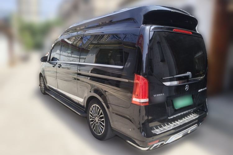 Used Mercedes-Benz Vito  Rear Left 45 Deg