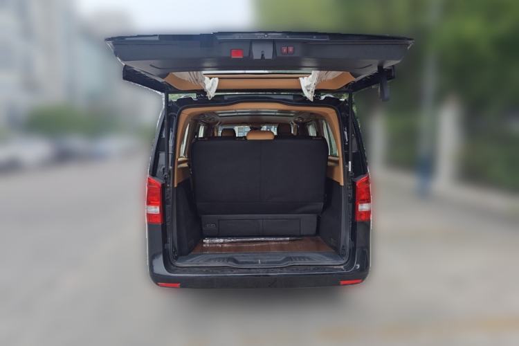 Used Mercedes-Benz Vito  Trunk