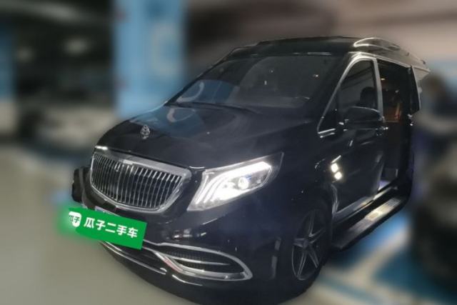 Gebrauchter Mercedes-Benz Vito 2020 Mercedes-Benz V-Class conversion, 2.0-liter gasoline, automatic transmission, 4 seats.