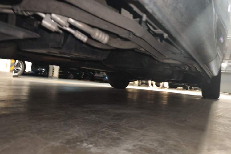 Used Mercedes-Benz Vito 2020 2.0T Business Version 7 Seats Chassis Front Left