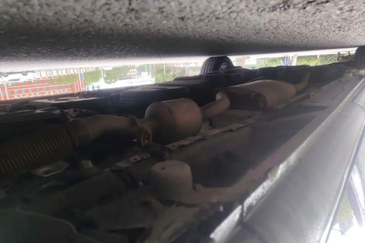 Used Mercedes-Benz Vito 2020 2.0T Business Version 7 Seats Chassis Front Right