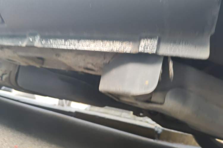 Used Mercedes-Benz Vito 2020 2.0T Business Version 7 Seats Chassis Rear Left