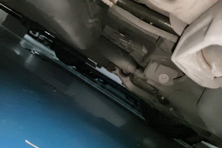Used Mercedes-Benz Vito  Chassis Rear Left