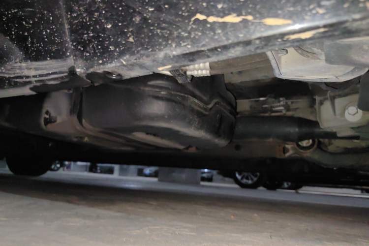 Used Mercedes-Benz Vito 2020 2.0T Elite Version 7 Seats Chassis Rear Left