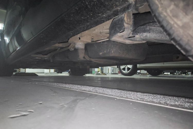 Used Mercedes-Benz Vito 2020 2.0T Elite Version 7 Seats Chassis Rear Left