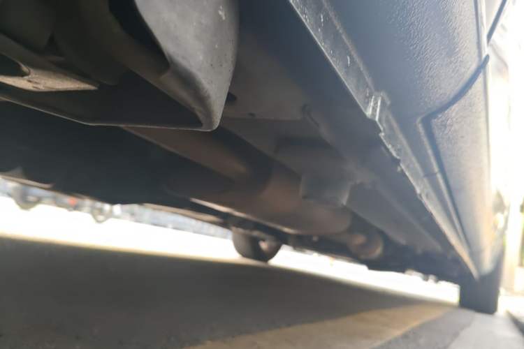 Used Mercedes-Benz Vito 2020 2.0T Business Version 7 Seats Chassis Rear Right