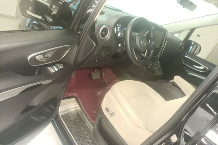 Used Mercedes-Benz Vito 2020 2.0T Elite Version 7 Seats Driver Seat