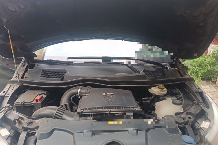 Used Mercedes-Benz Vito 2020 2.0T Business Version 7 Seats Engine Bay