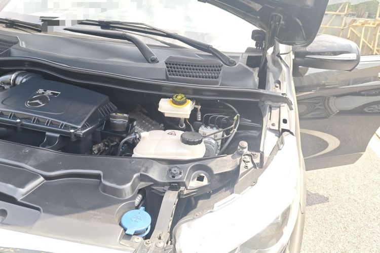 Used Mercedes-Benz Vito 2020 2.0T Business Version 7 Seats Engine Bay Left