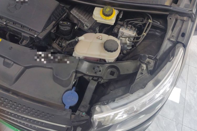 Used Mercedes-Benz Vito 2020 2.0T Elite Version 7 Seats Engine Bay Left