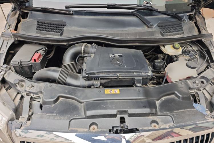 Used Mercedes-Benz Vito 2020 2.0T Business Version 7 Seats Engine Bay