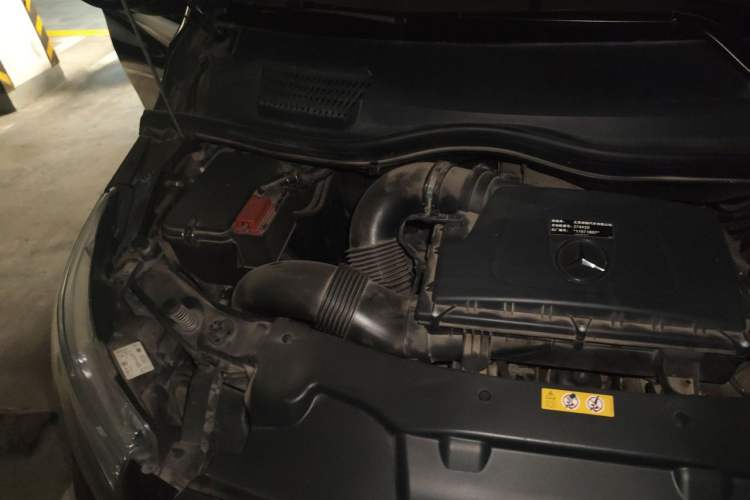 Used Mercedes-Benz Vito 2020 2.0T Business Version 7 Seats Engine Bay Right